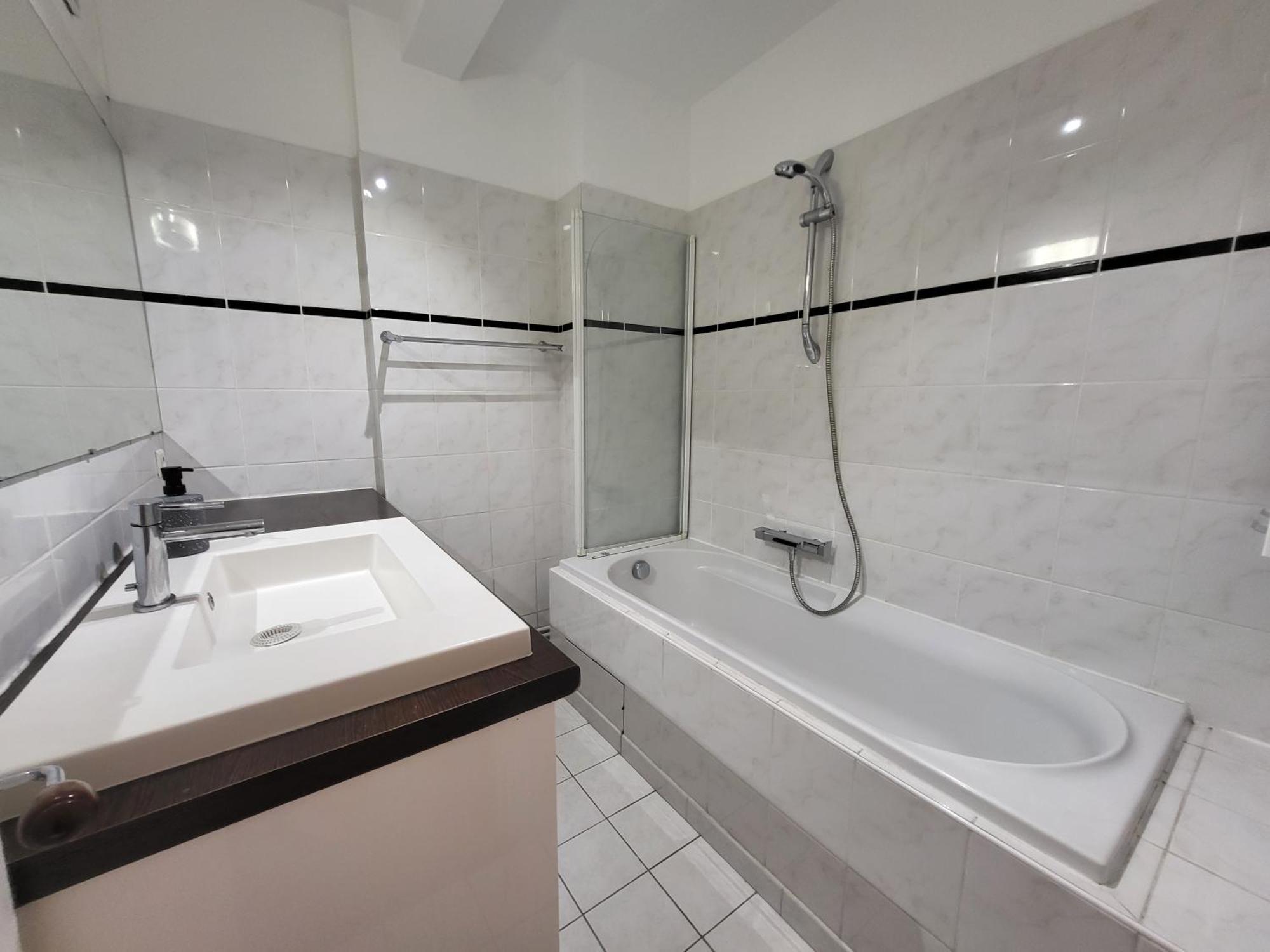 Spacious And Comfortable Apartment - Perfect For Families & Friends - Near Public Transportation Montrouge Eksteriør billede